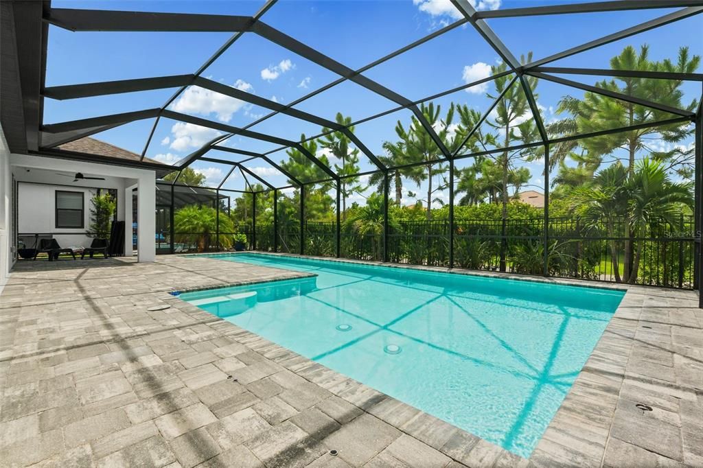 For Sale: $599,999 (4 beds, 3 baths, 2314 Square Feet)