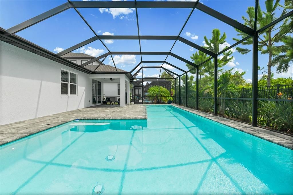For Sale: $599,999 (4 beds, 3 baths, 2314 Square Feet)