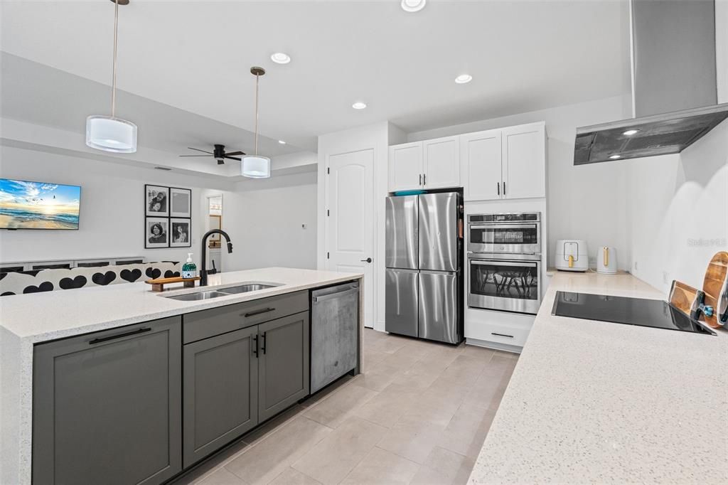 For Sale: $599,999 (4 beds, 3 baths, 2314 Square Feet)