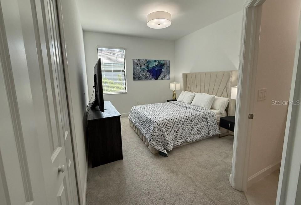 Active With Contract: $749,900 (3 beds, 3 baths, 2439 Square Feet)