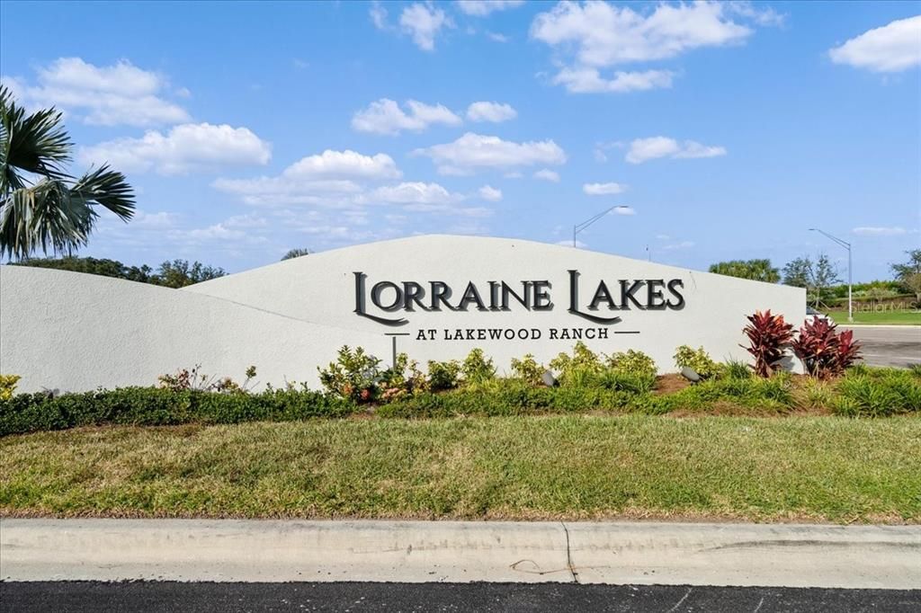Active With Contract: $749,900 (3 beds, 3 baths, 2439 Square Feet)