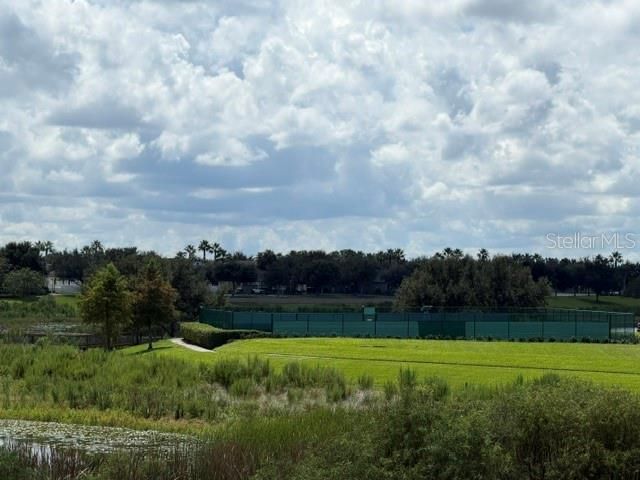 合同活跃: $510,000 (3 贝兹, 2 浴室, 2193 平方英尺)