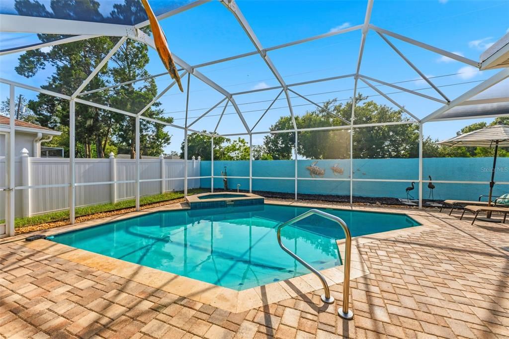 Active With Contract: $775,000 (3 beds, 2 baths, 2096 Square Feet)