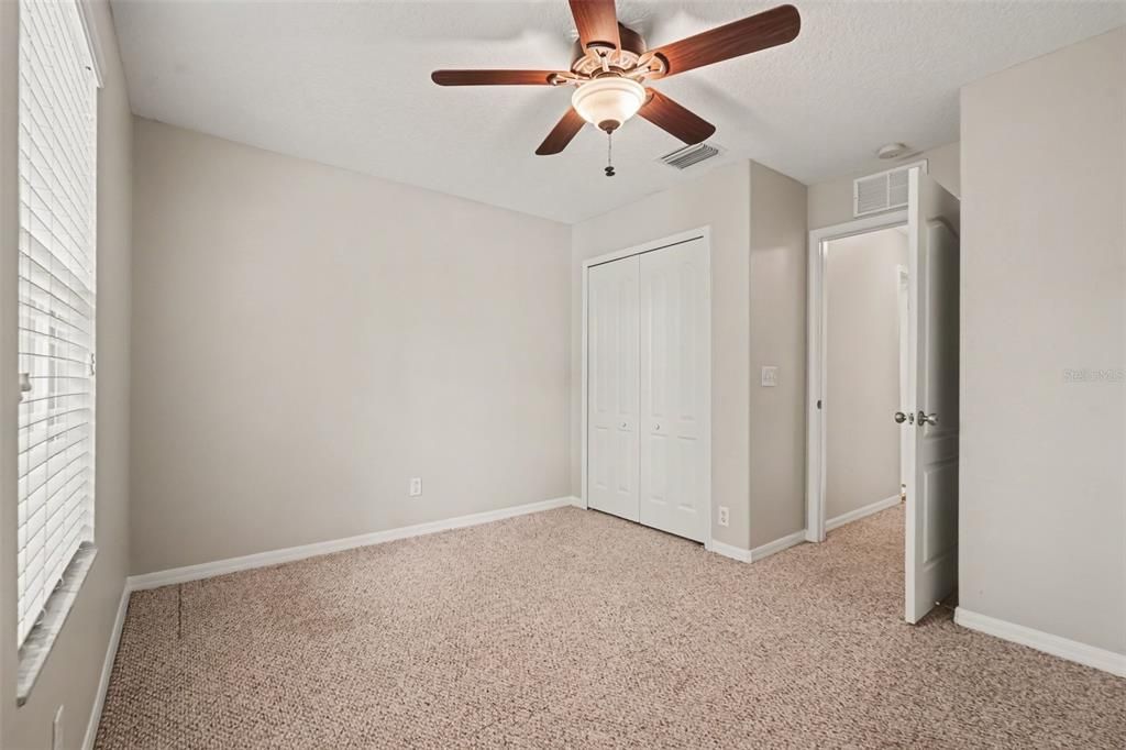 For Sale: $270,000 (3 beds, 2 baths, 1838 Square Feet)