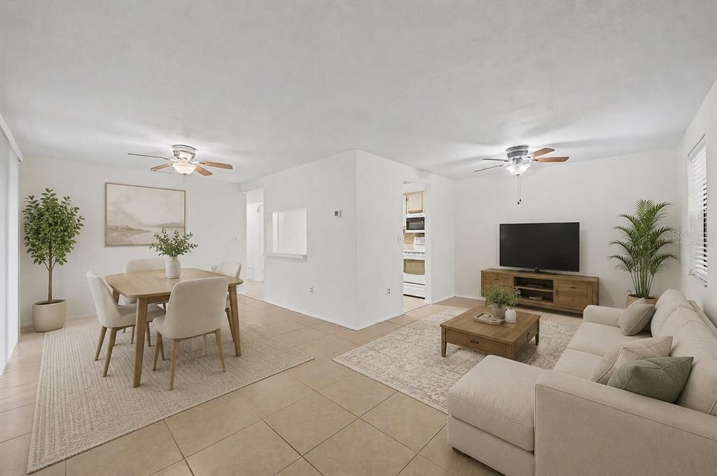 For Sale: $129,900 (2 beds, 2 baths, 915 Square Feet)