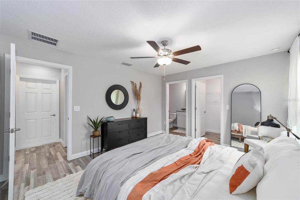 For Sale: $244,900 (3 beds, 2 baths, 1315 Square Feet)
