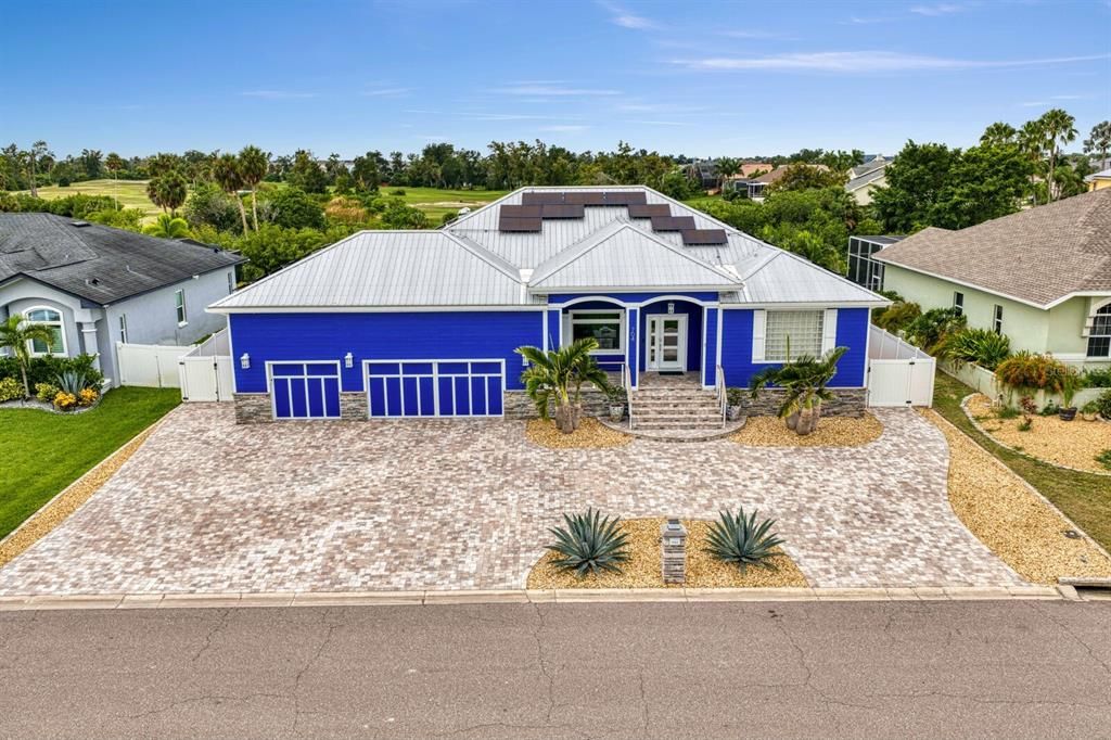 En Venta: $1,500,000 (4 camas, 2 baños, 2732 Pies cuadrados)