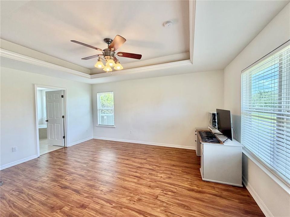 En Venta: $444,900 (4 camas, 2 baños, 2000 Pies cuadrados)