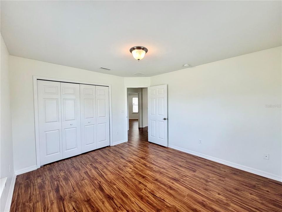 En Venta: $444,900 (4 camas, 2 baños, 2000 Pies cuadrados)