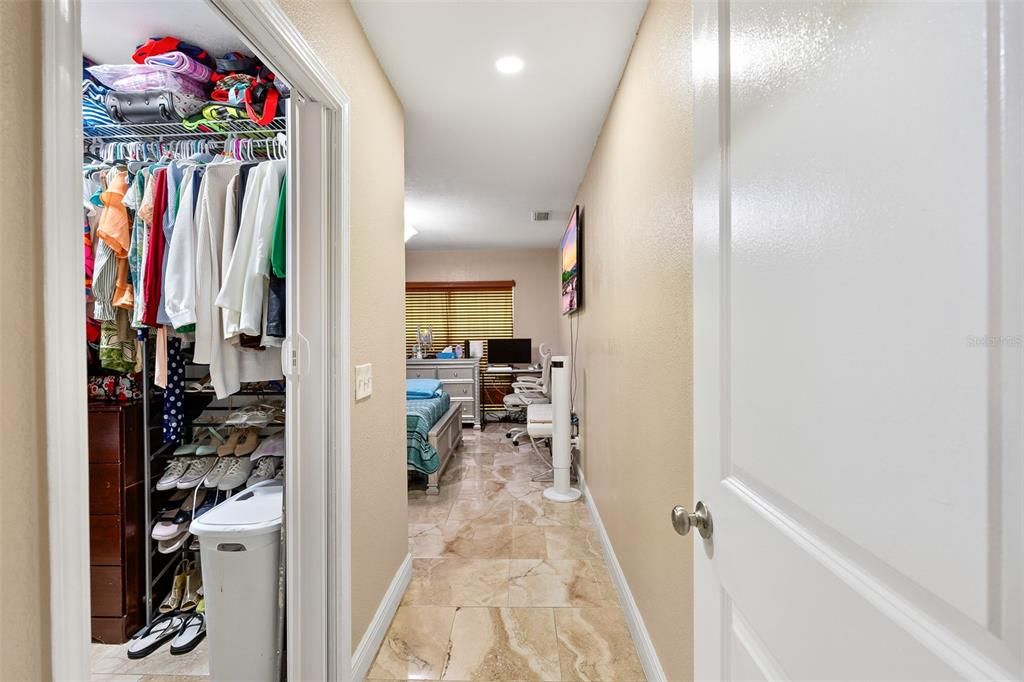 For Sale: $559,900 (4 beds, 3 baths, 2616 Square Feet)
