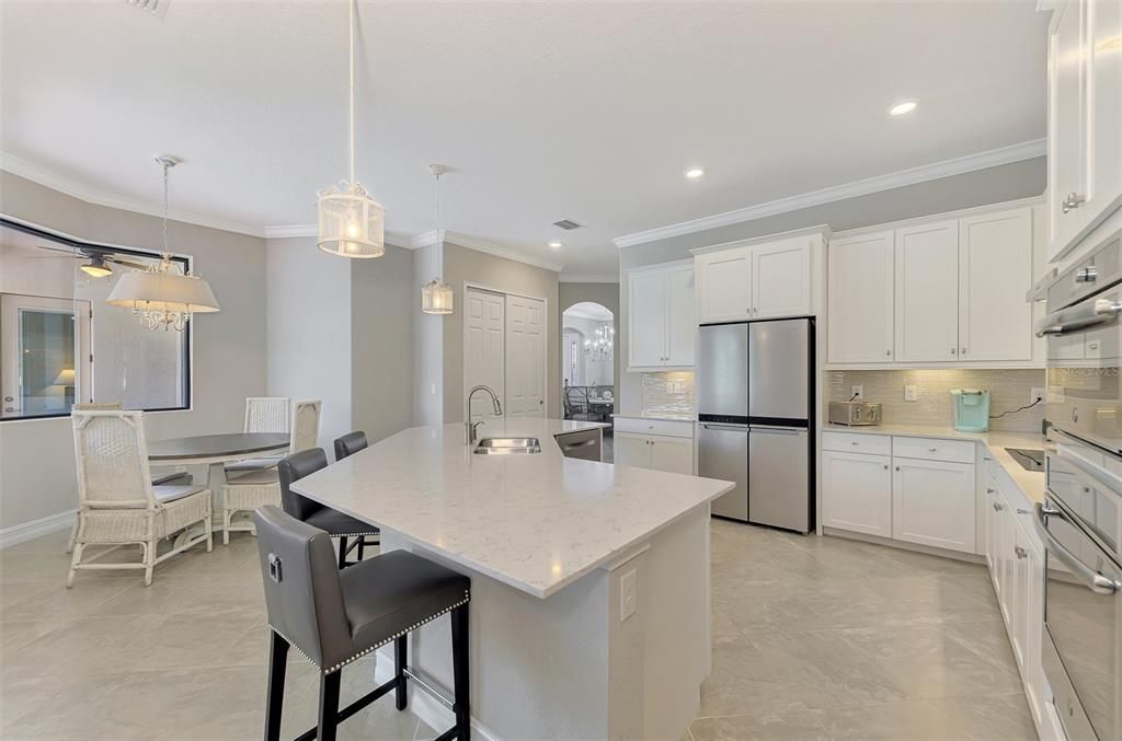 En Venta: $1,350,000 (4 camas, 4 baños, 3254 Pies cuadrados)