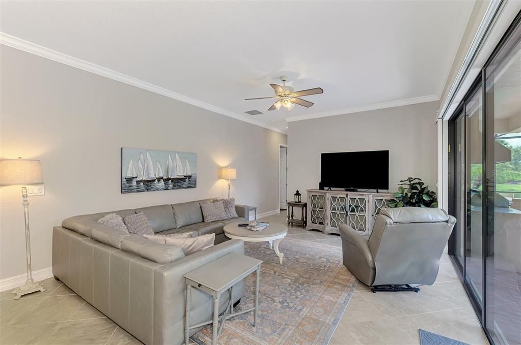 En Venta: $1,350,000 (4 camas, 4 baños, 3254 Pies cuadrados)