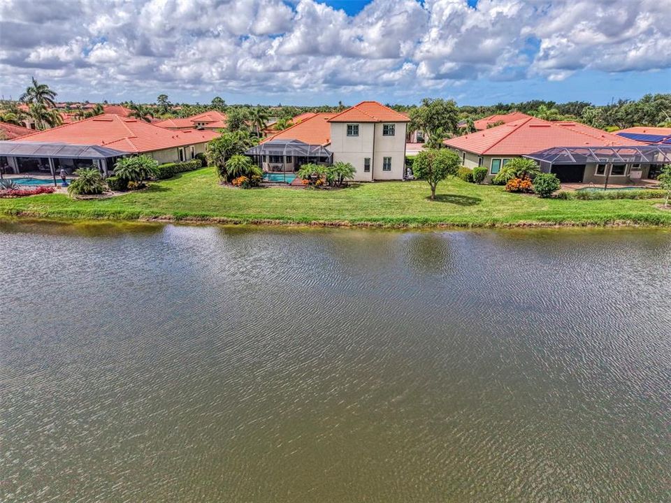 En Venta: $1,350,000 (4 camas, 4 baños, 3254 Pies cuadrados)