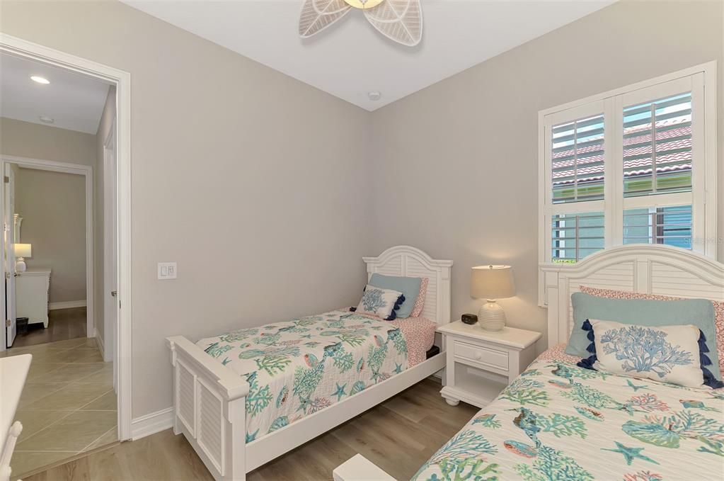 En Venta: $1,350,000 (4 camas, 4 baños, 3254 Pies cuadrados)