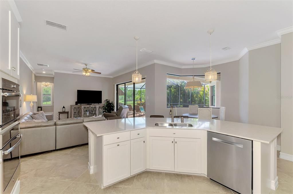 En Venta: $1,350,000 (4 camas, 4 baños, 3254 Pies cuadrados)