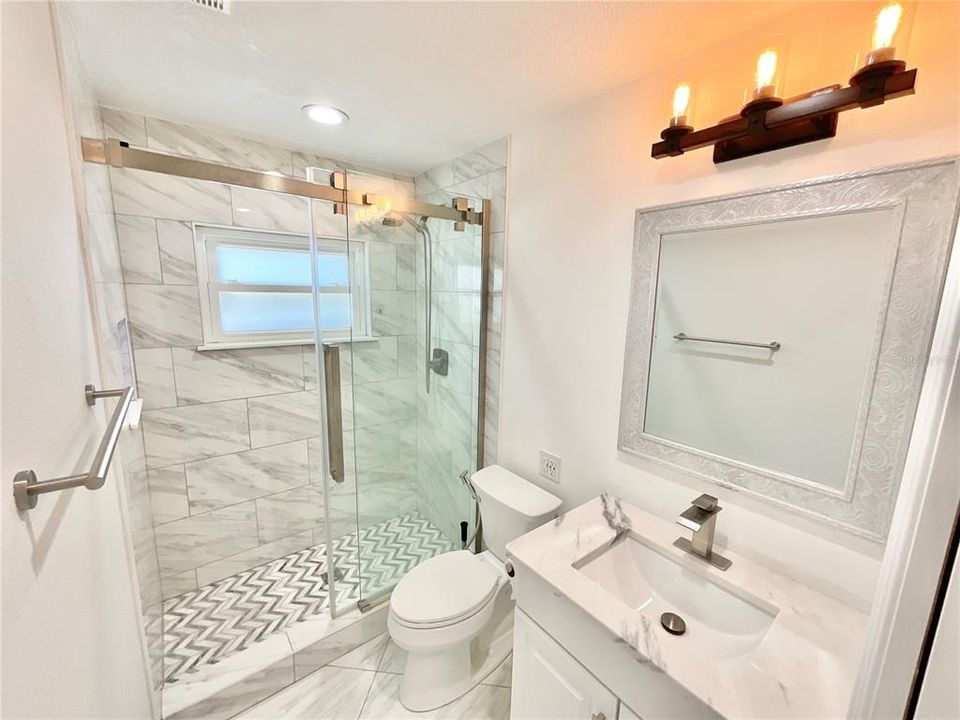 For Rent: $3,000 (3 beds, 2 baths, 1516 Square Feet)