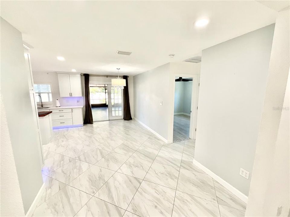 For Rent: $3,000 (3 beds, 2 baths, 1516 Square Feet)
