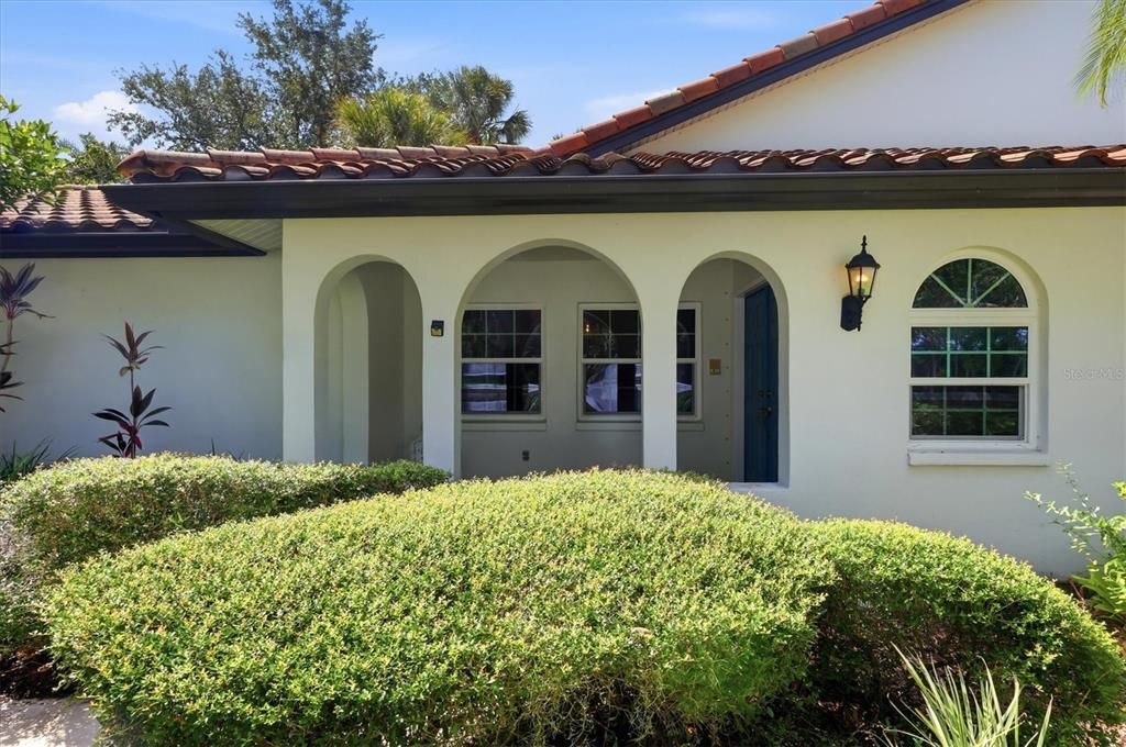 For Sale: $520,000 (3 beds, 3 baths, 2676 Square Feet)