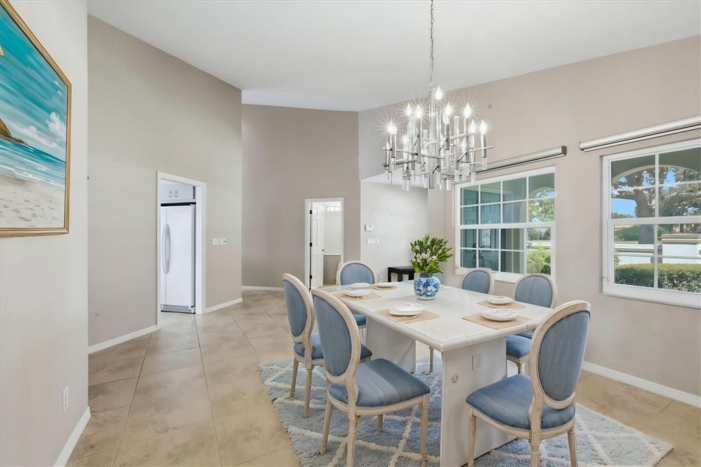 For Sale: $520,000 (3 beds, 3 baths, 2676 Square Feet)