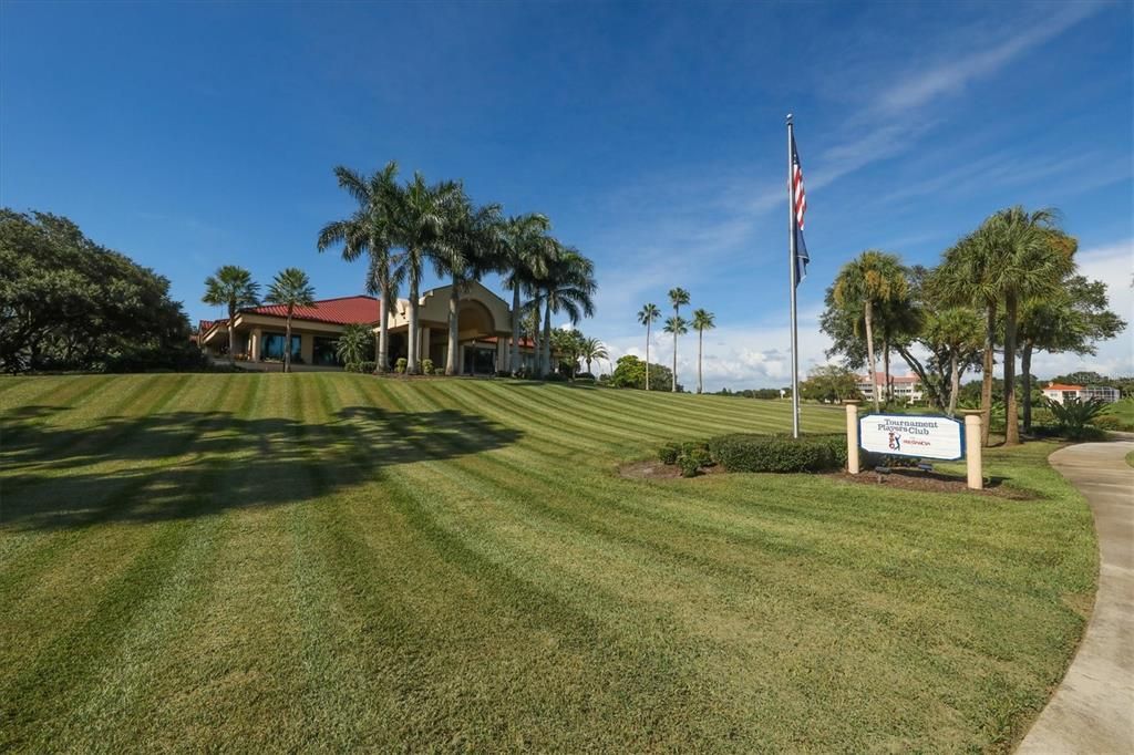 For Sale: $520,000 (3 beds, 3 baths, 2676 Square Feet)