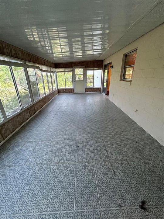 En Venta: $245,000 (2 camas, 2 baños, 1403 Pies cuadrados)