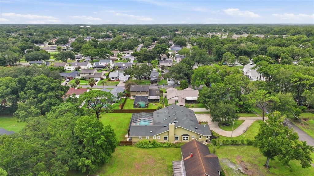 For Sale: $1,099,000 (5 beds, 4 baths, 4611 Square Feet)