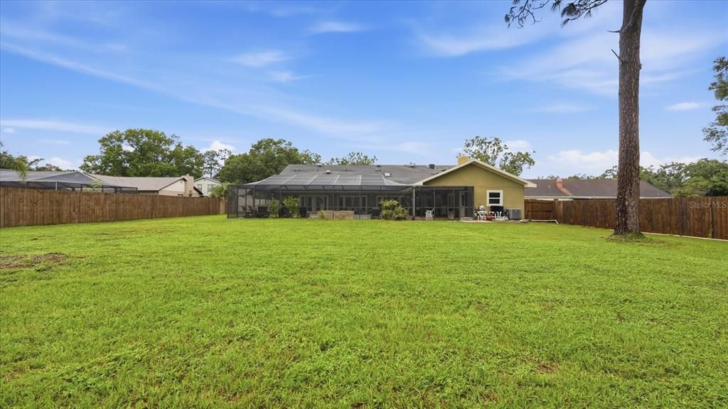 For Sale: $1,099,000 (5 beds, 4 baths, 4611 Square Feet)