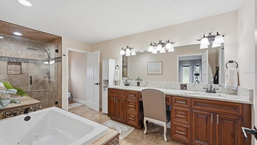For Sale: $1,099,000 (5 beds, 4 baths, 4611 Square Feet)