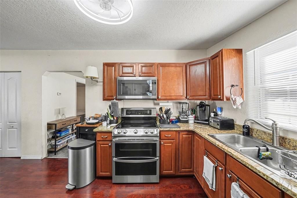En Venta: $299,000 (3 camas, 1 baños, 1333 Pies cuadrados)