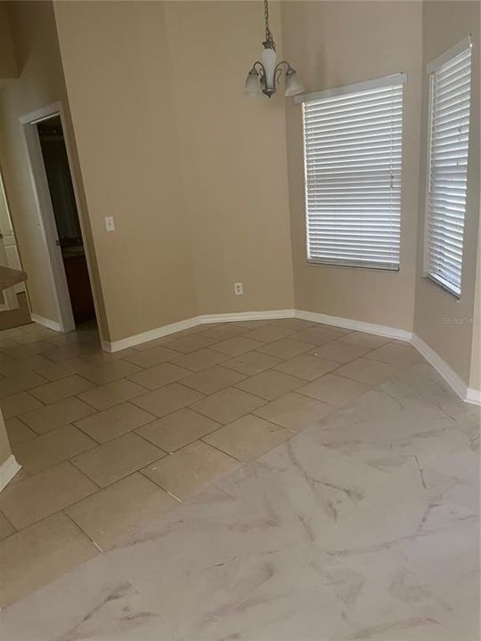 For Rent: $2,800 (4 beds, 3 baths, 2276 Square Feet)