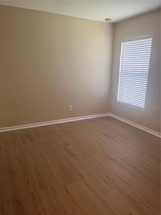 For Rent: $2,800 (4 beds, 3 baths, 2276 Square Feet)