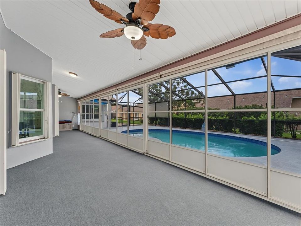 For Sale: $425,000 (3 beds, 2 baths, 2052 Square Feet)