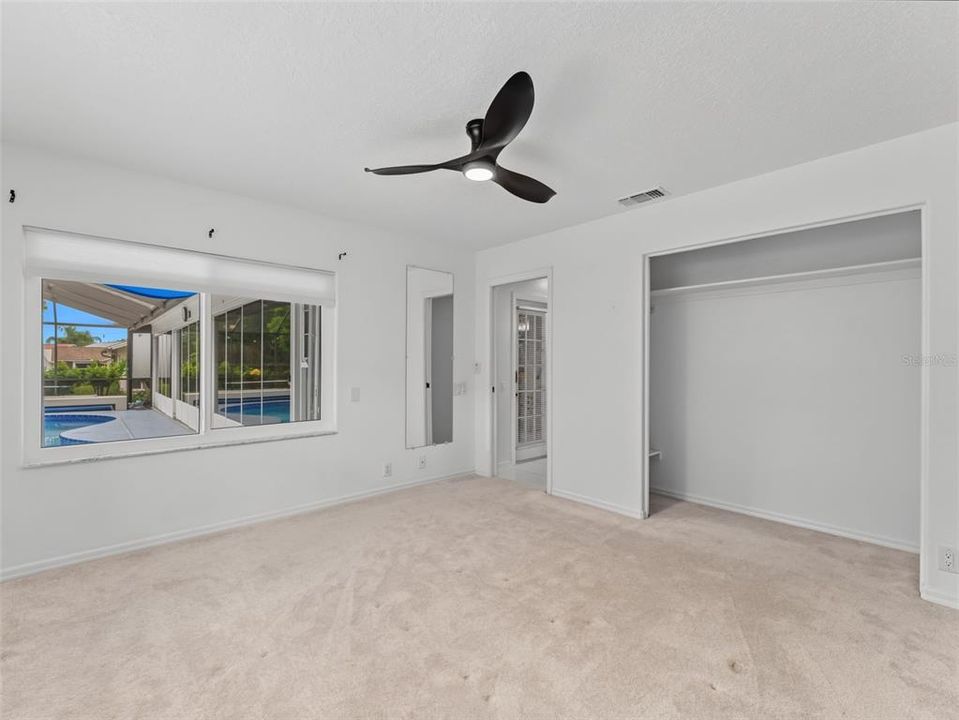 For Sale: $425,000 (3 beds, 2 baths, 2052 Square Feet)
