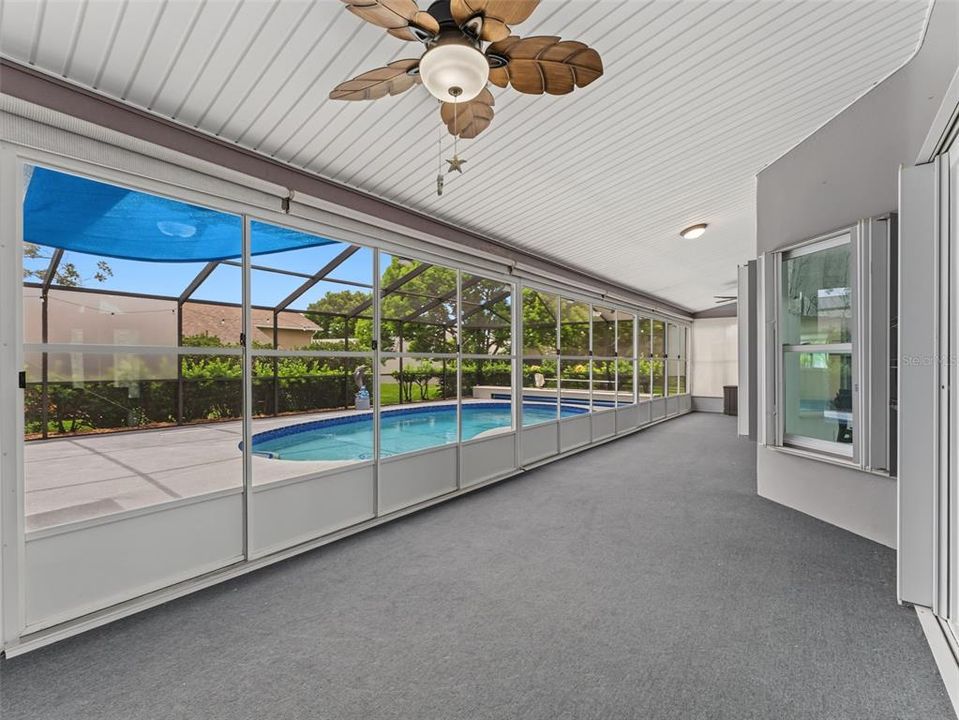 For Sale: $425,000 (3 beds, 2 baths, 2052 Square Feet)