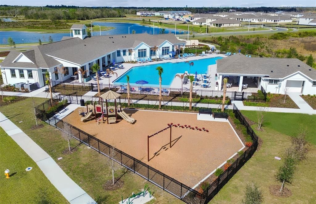 En Venta: $349,040 (4 camas, 2 baños, 1580 Pies cuadrados)