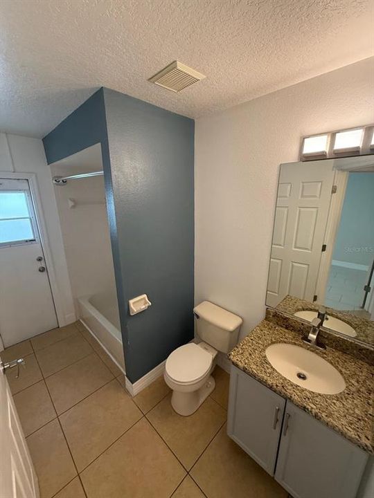 В аренду: $1,895 (3 спален, 2 ванн, 1438 Квадратных фут)