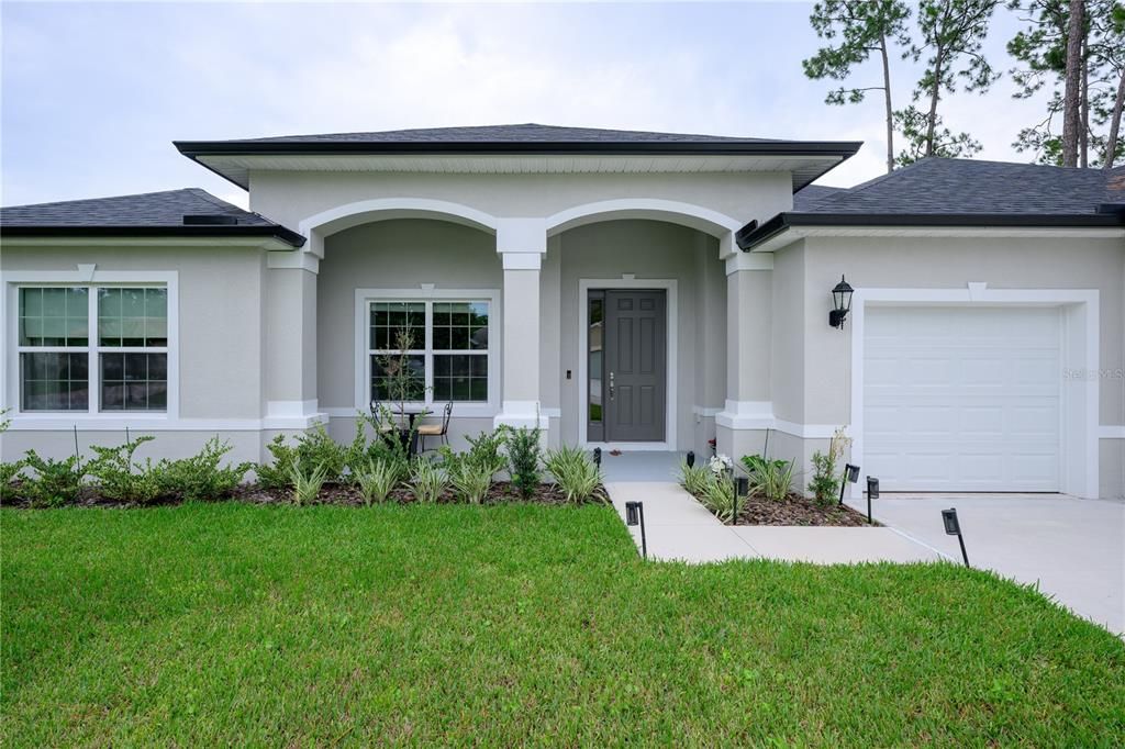 For Sale: $640,000 (3 beds, 2 baths, 2040 Square Feet)