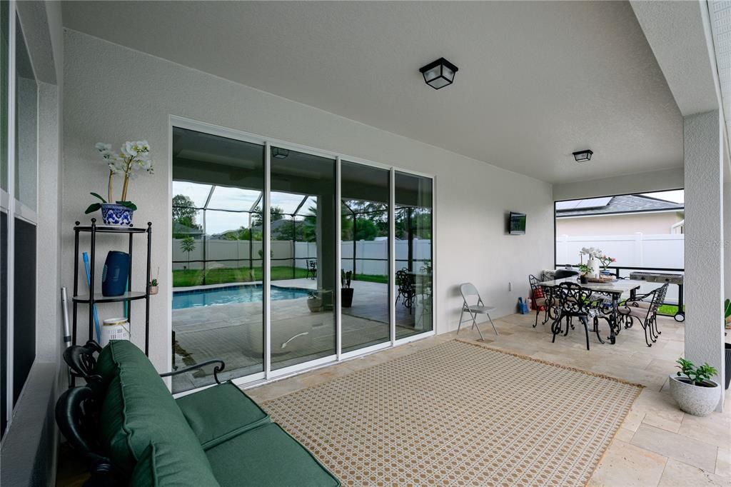 For Sale: $640,000 (3 beds, 2 baths, 2040 Square Feet)