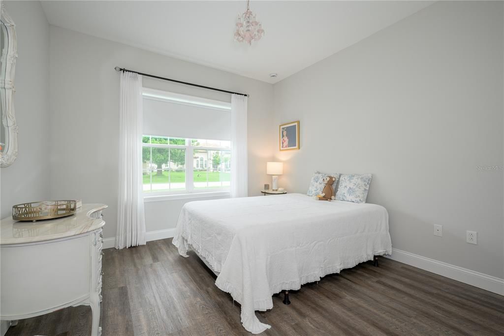 For Sale: $640,000 (3 beds, 2 baths, 2040 Square Feet)