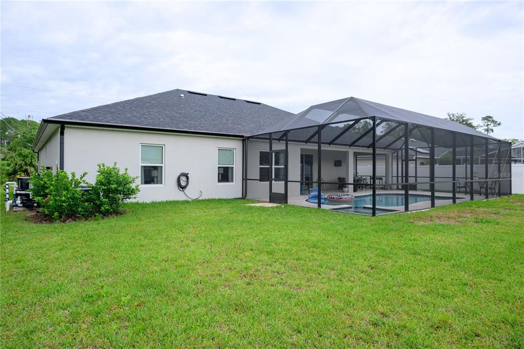 For Sale: $640,000 (3 beds, 2 baths, 2040 Square Feet)