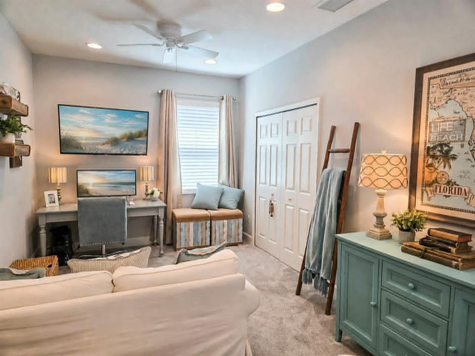 For Sale: $432,000 (3 beds, 3 baths, 2186 Square Feet)