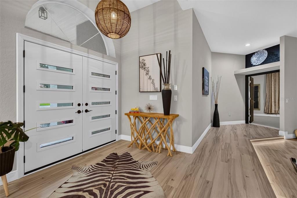 Active With Contract: $545,000 (3 beds, 2 baths, 2786 Square Feet)