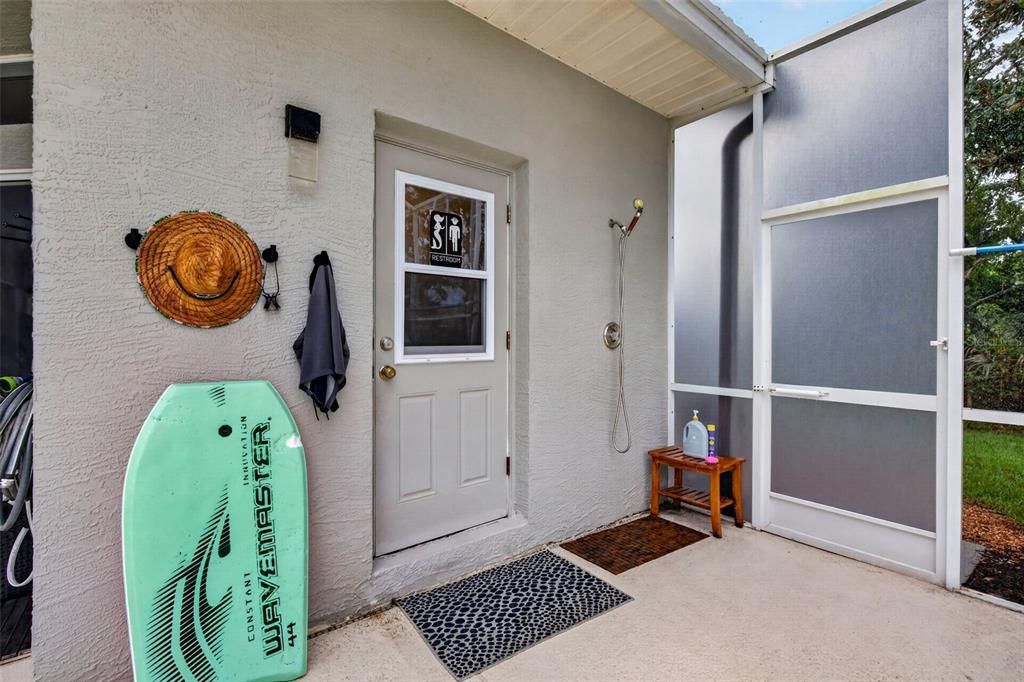 Active With Contract: $545,000 (3 beds, 2 baths, 2786 Square Feet)