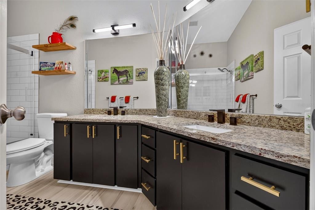 Active With Contract: $545,000 (3 beds, 2 baths, 2786 Square Feet)