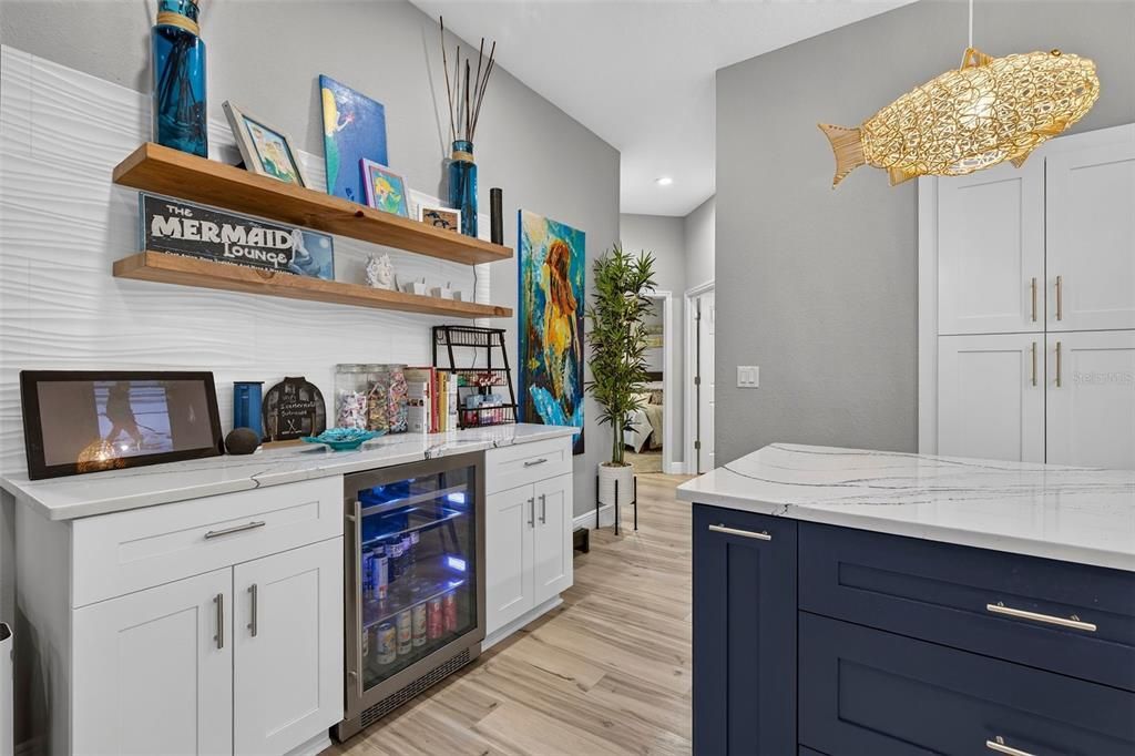 Active With Contract: $545,000 (3 beds, 2 baths, 2786 Square Feet)