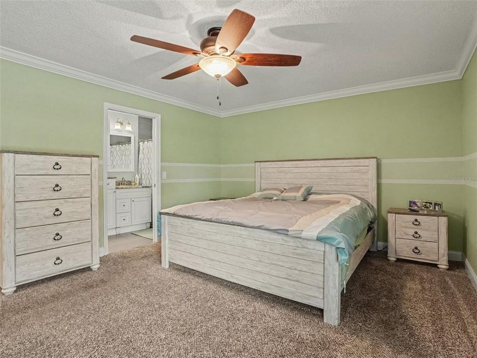 En Venta: $389,900 (3 camas, 2 baños, 1794 Pies cuadrados)