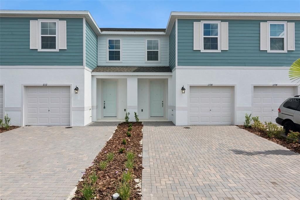 Recently Rented: $2,095 (3 beds, 2 baths, 1693 Square Feet)