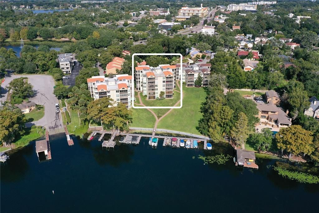 For Rent: $2,575 (2 beds, 2 baths, 1270 Square Feet)