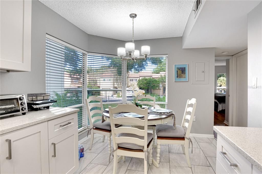 For Rent: $2,575 (2 beds, 2 baths, 1270 Square Feet)