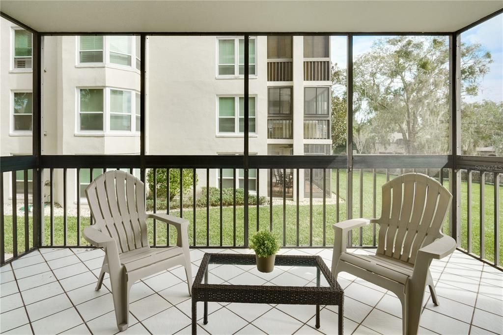 For Rent: $2,575 (2 beds, 2 baths, 1270 Square Feet)
